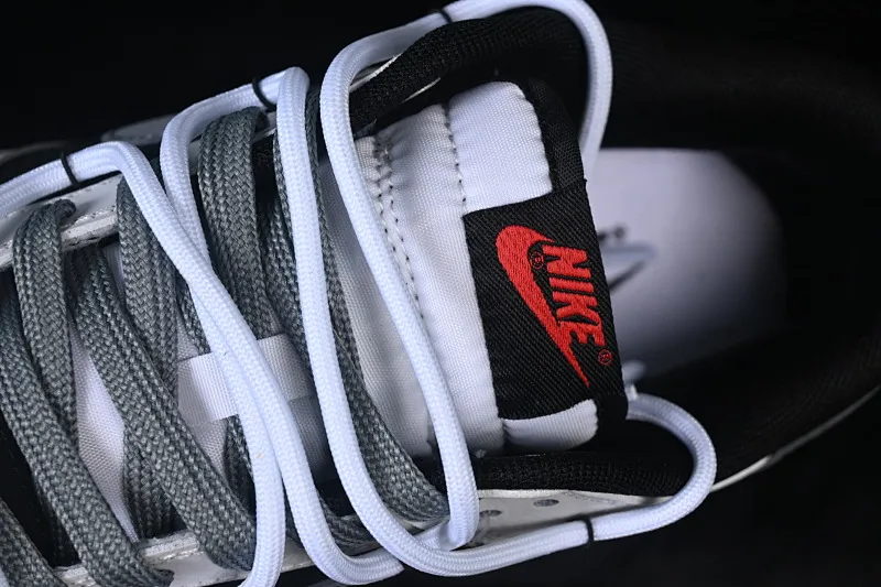 All categories Nk SB Dunk Series Nk SB Dunk Low High-end customized low-top sneakers Nike SB Dunk Low straps Anniversary high-end customized low-top casual sneakers WG0716-152